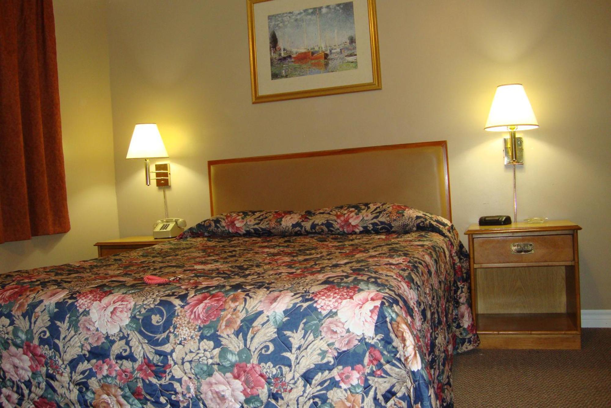 Royal Napanee Inn 나파니 외부 사진