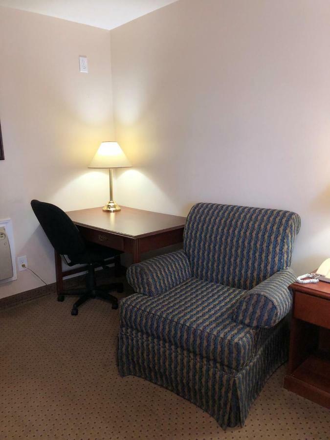 Royal Napanee Inn 나파니 외부 사진
